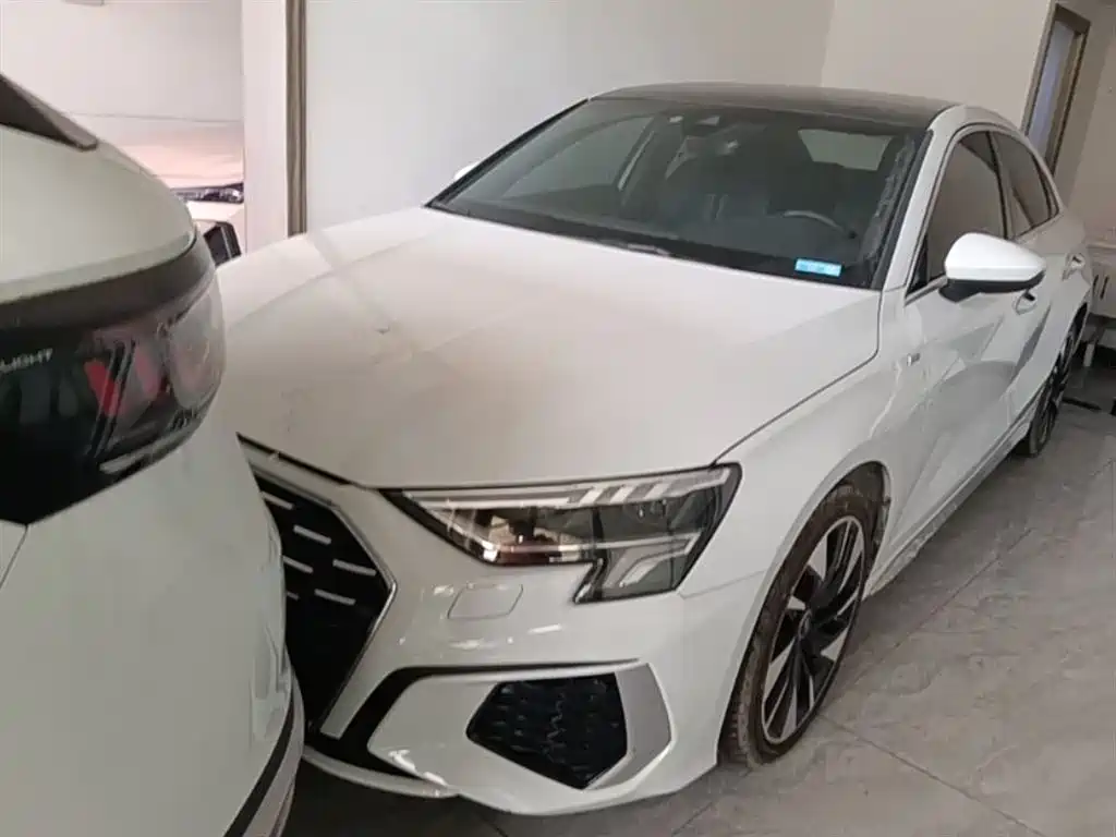 Audi A3 — фото 2