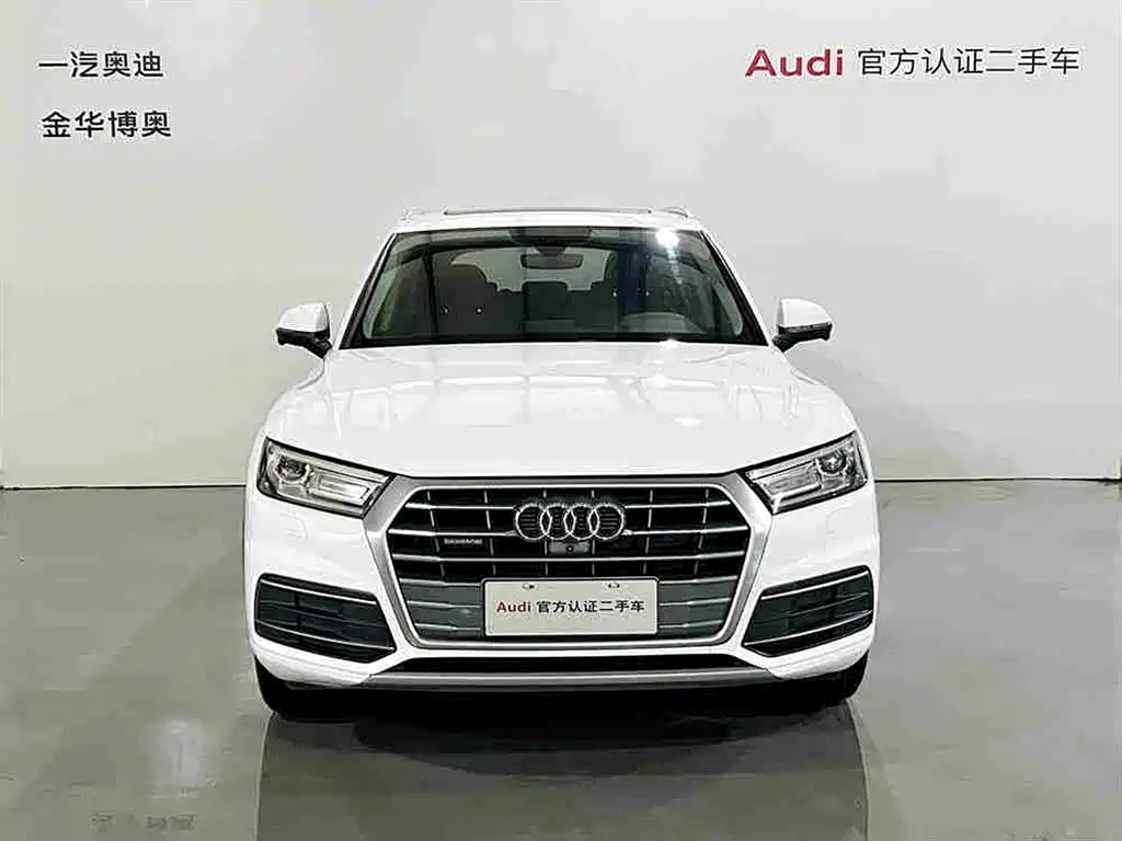 Audi Q5L — фото 2