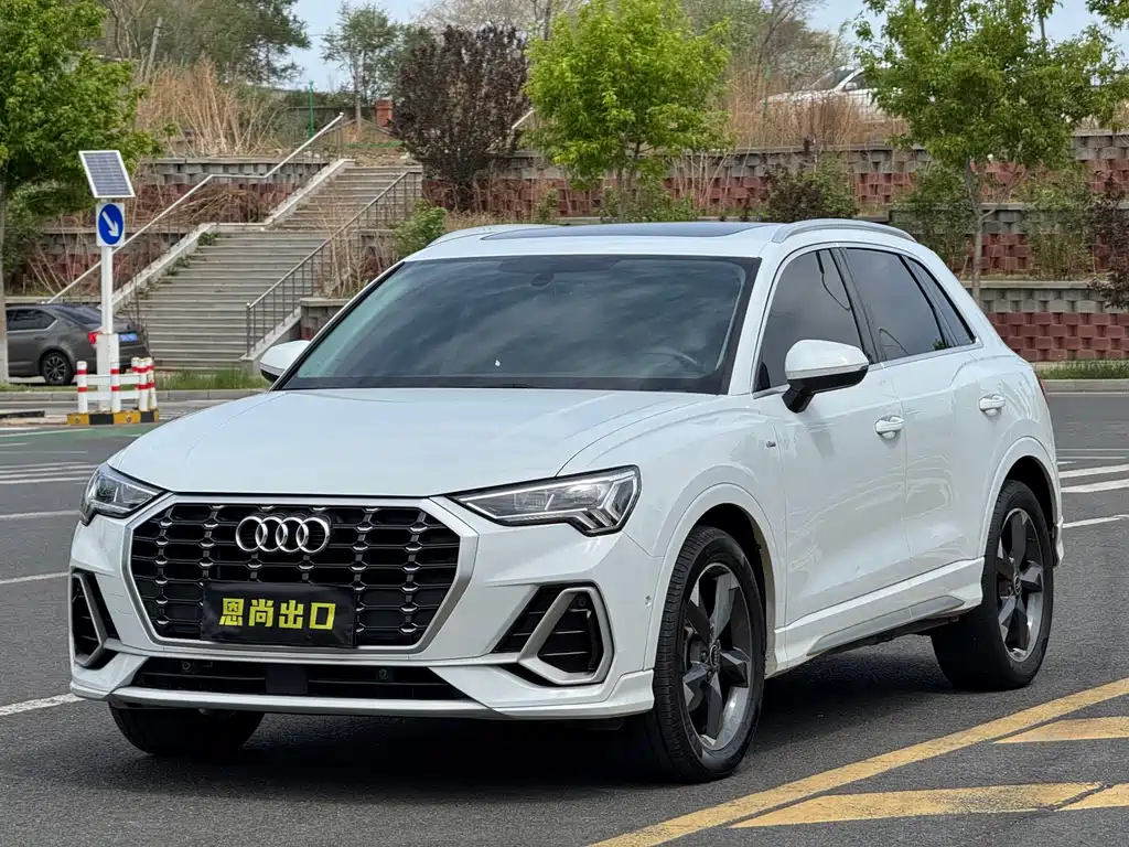 Audi Q3 — фото 2