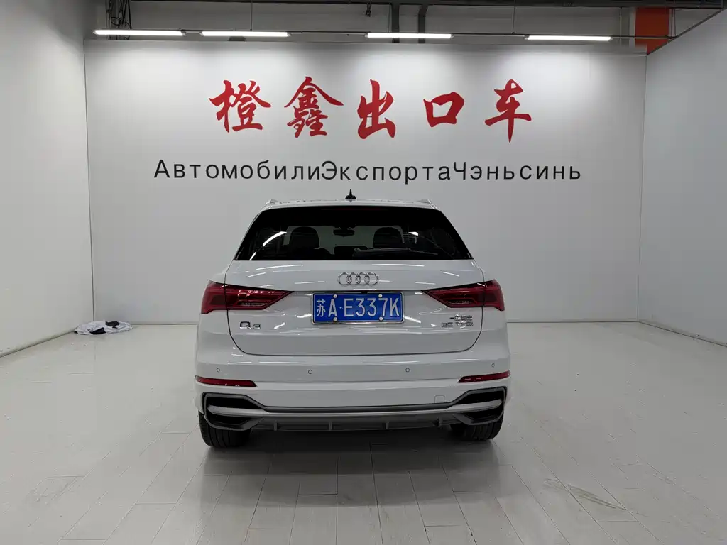 Audi Q3 — фото 5