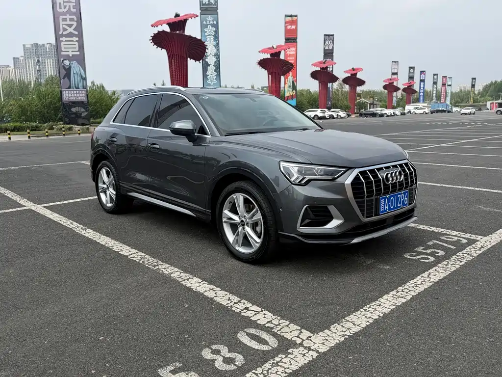 Audi Q3 — фото 3