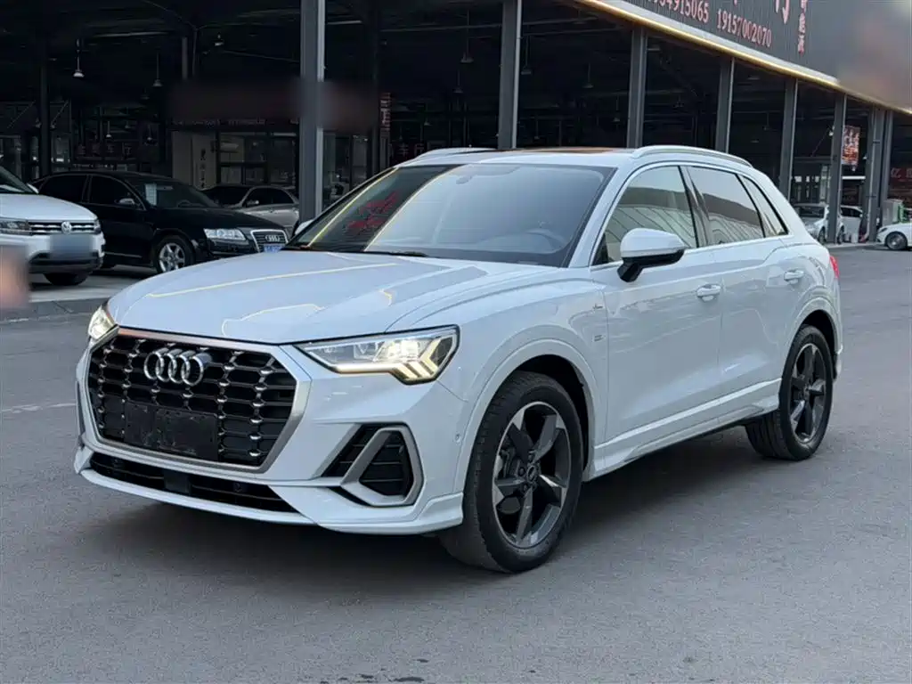 Audi Q3 — фото 3