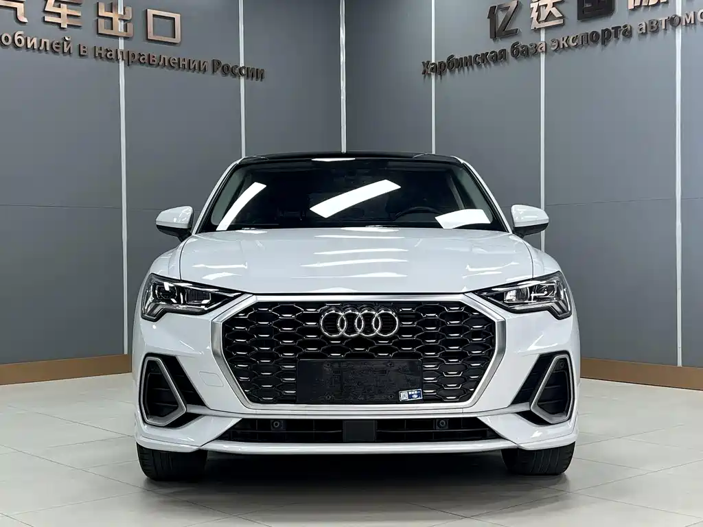 Audi Q3 Sportback — фото 2