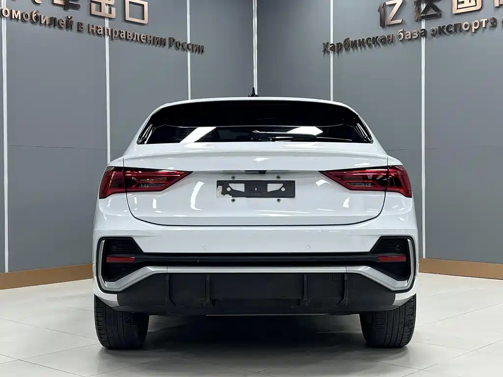 Audi Q3 Sportback — фото 5