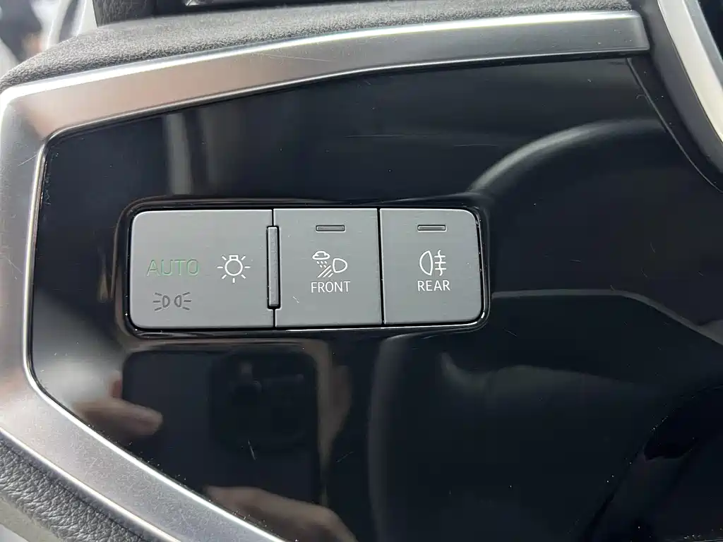 Audi Q3 Sportback — фото 7