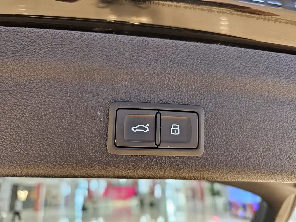 Audi A6 (Import) — фото 23
