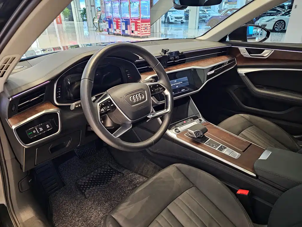 Audi A6 (Import) — фото 9