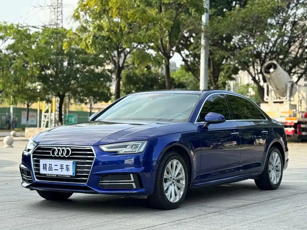 Audi A4L — фото 4