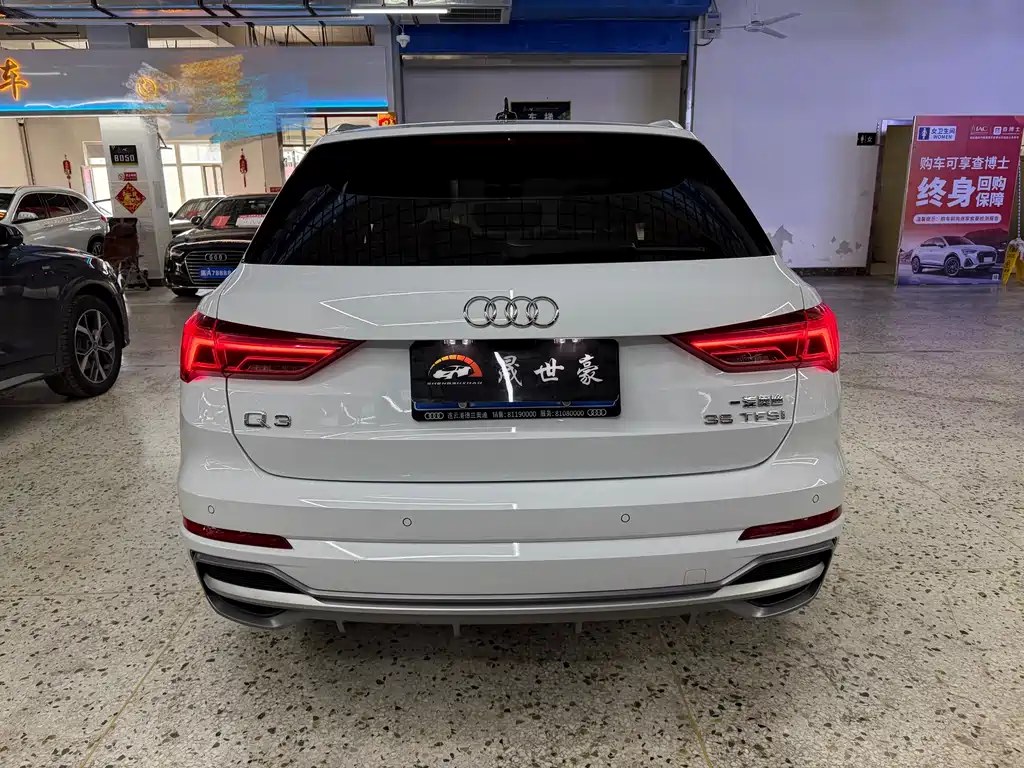 Audi Q3 — фото 5