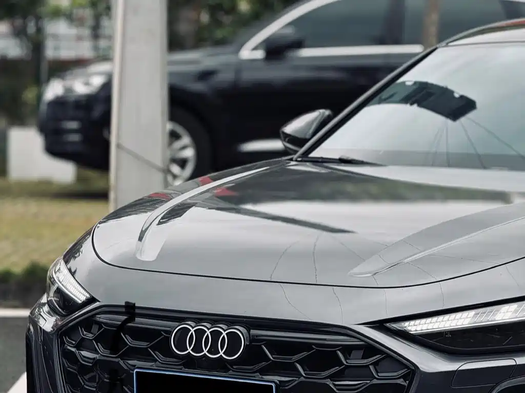 Audi A5L — фото 2