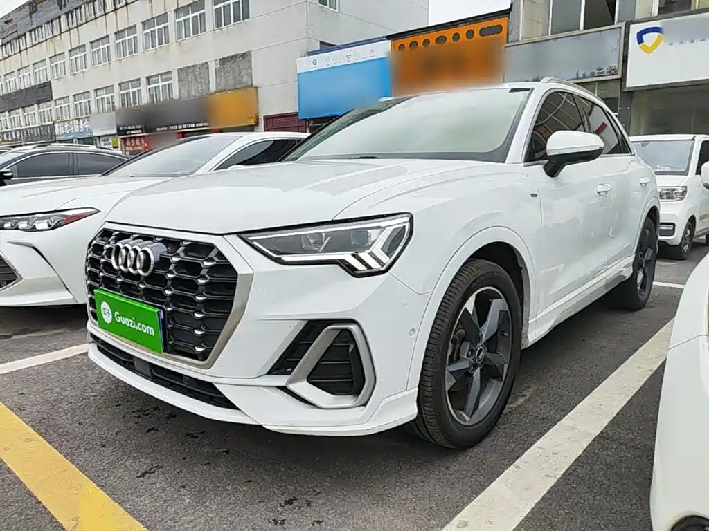 Audi Q3 — фото 2