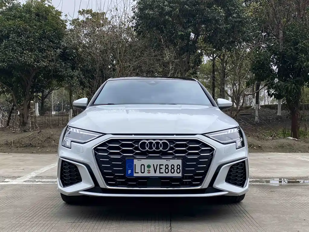 Audi A3 — фото 2
