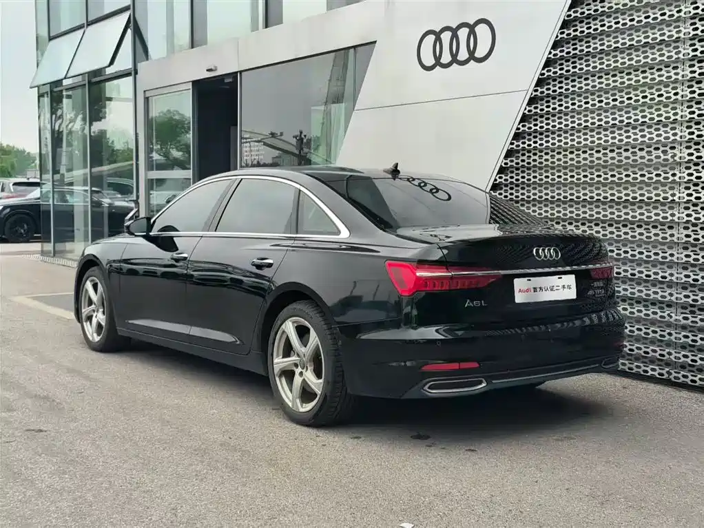 Audi A6L — фото 4