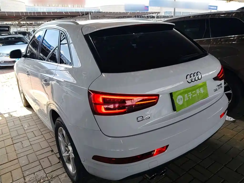 Audi Q3 — фото 5