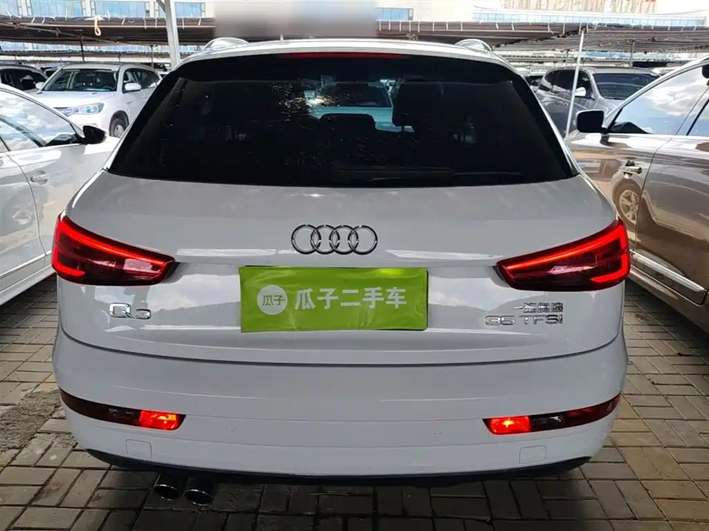 Audi Q3 — фото 6