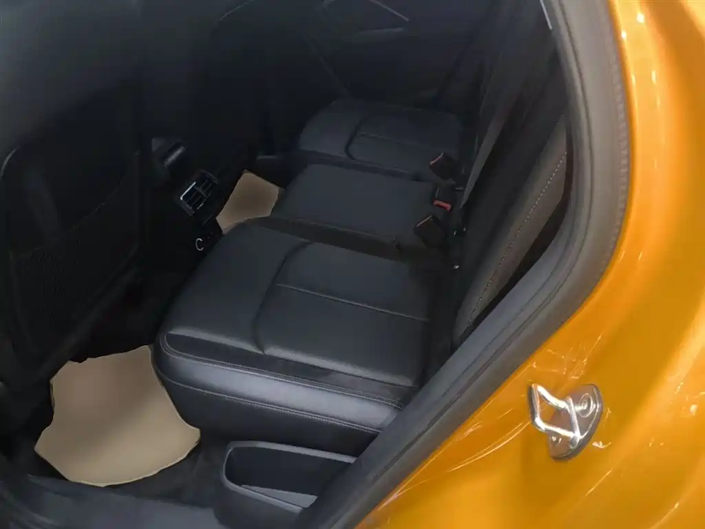 Audi Q3 Sportback — фото 17