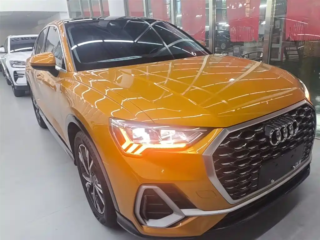Audi Q3 Sportback — фото 4
