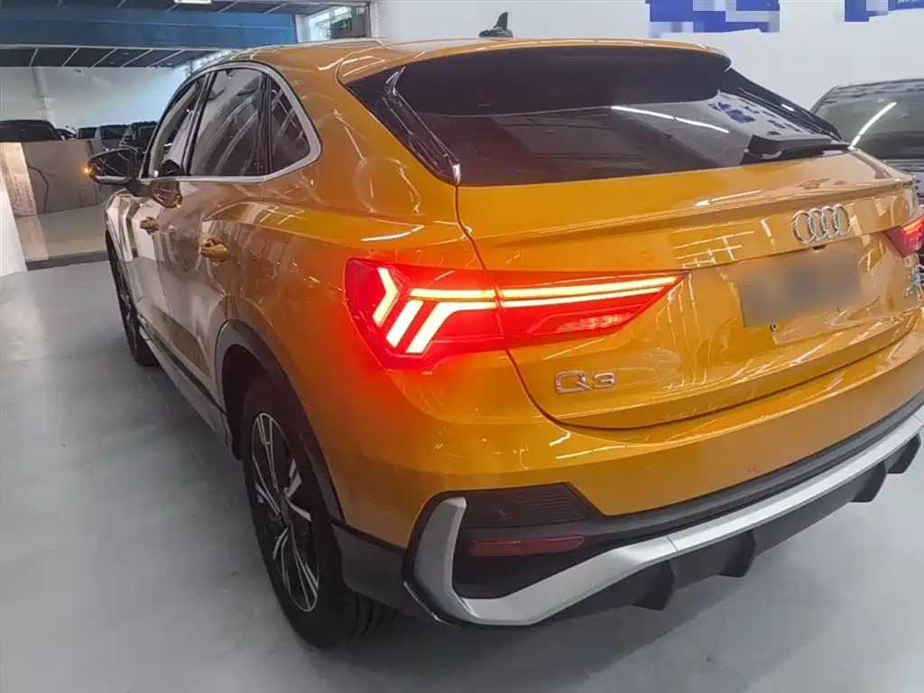 Audi Q3 Sportback — фото 5