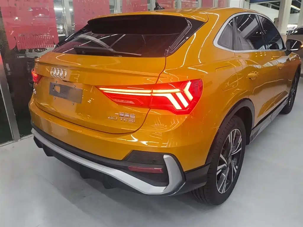 Audi Q3 Sportback — фото 7