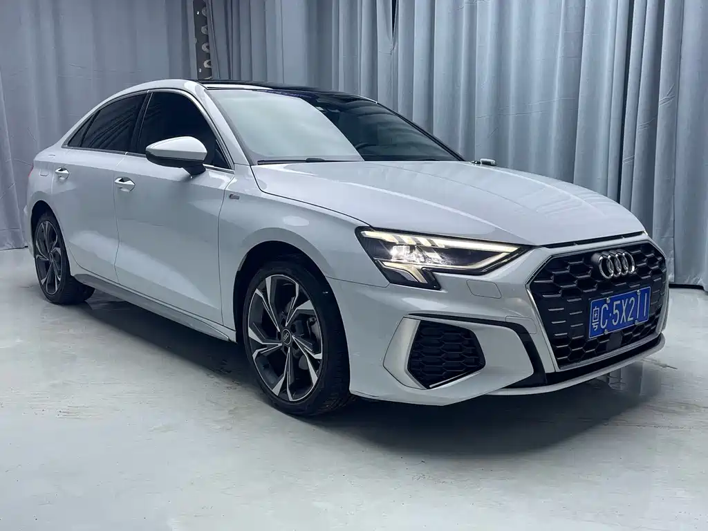 Audi A3 — фото 3