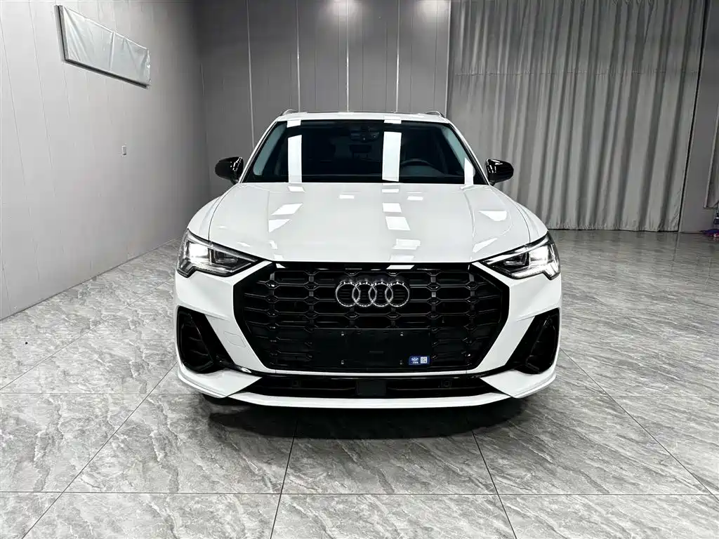 Audi Q3 — фото 2