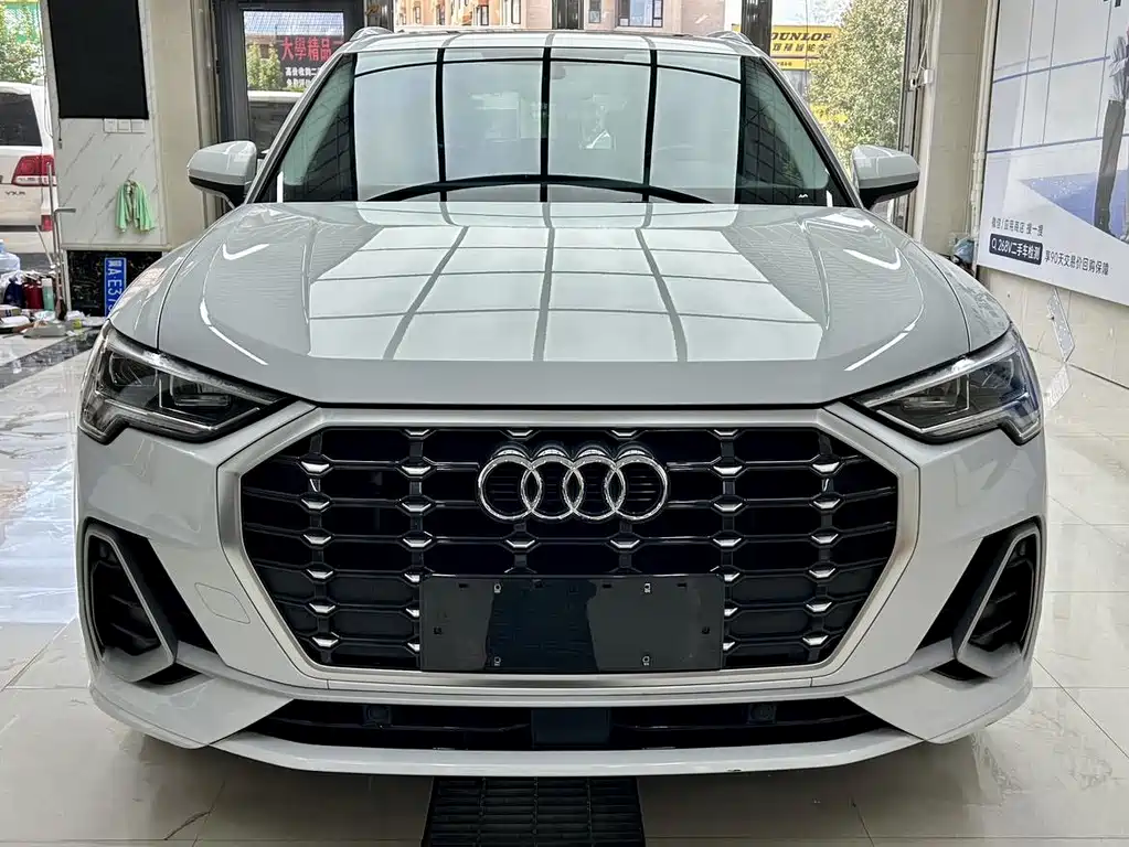 Audi Q3 — фото 2