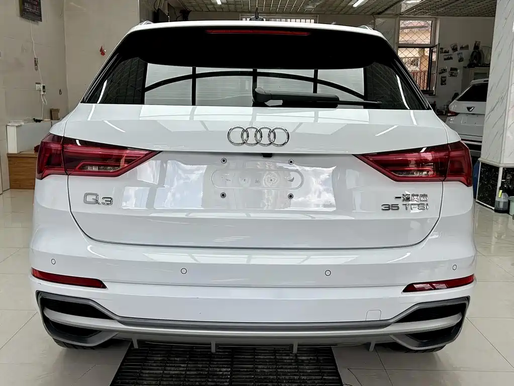Audi Q3 — фото 5