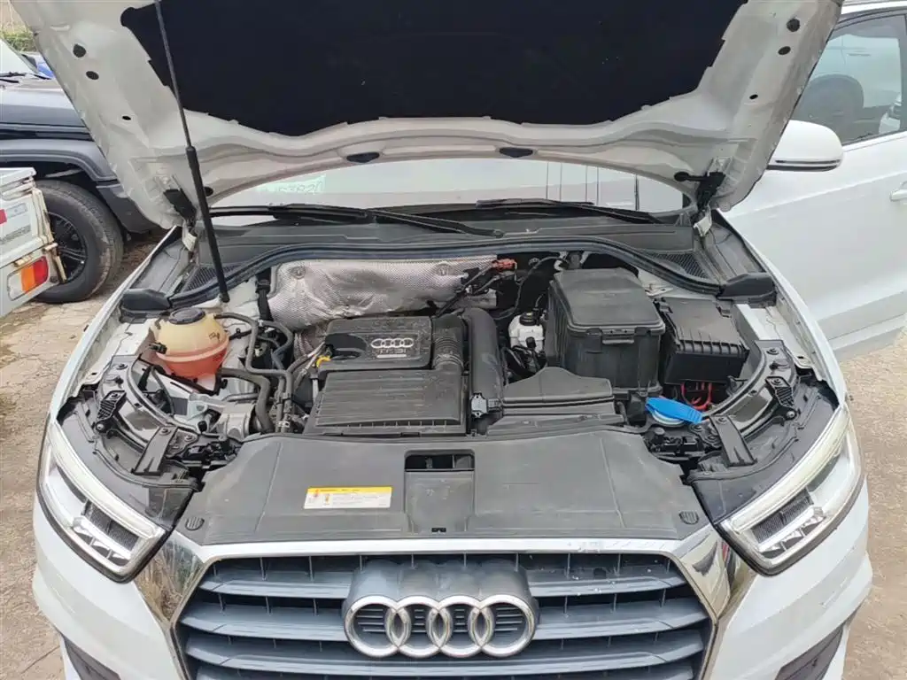 Audi Q3 — фото 20