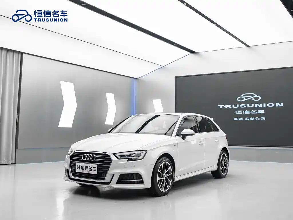 Audi A3 — фото 3