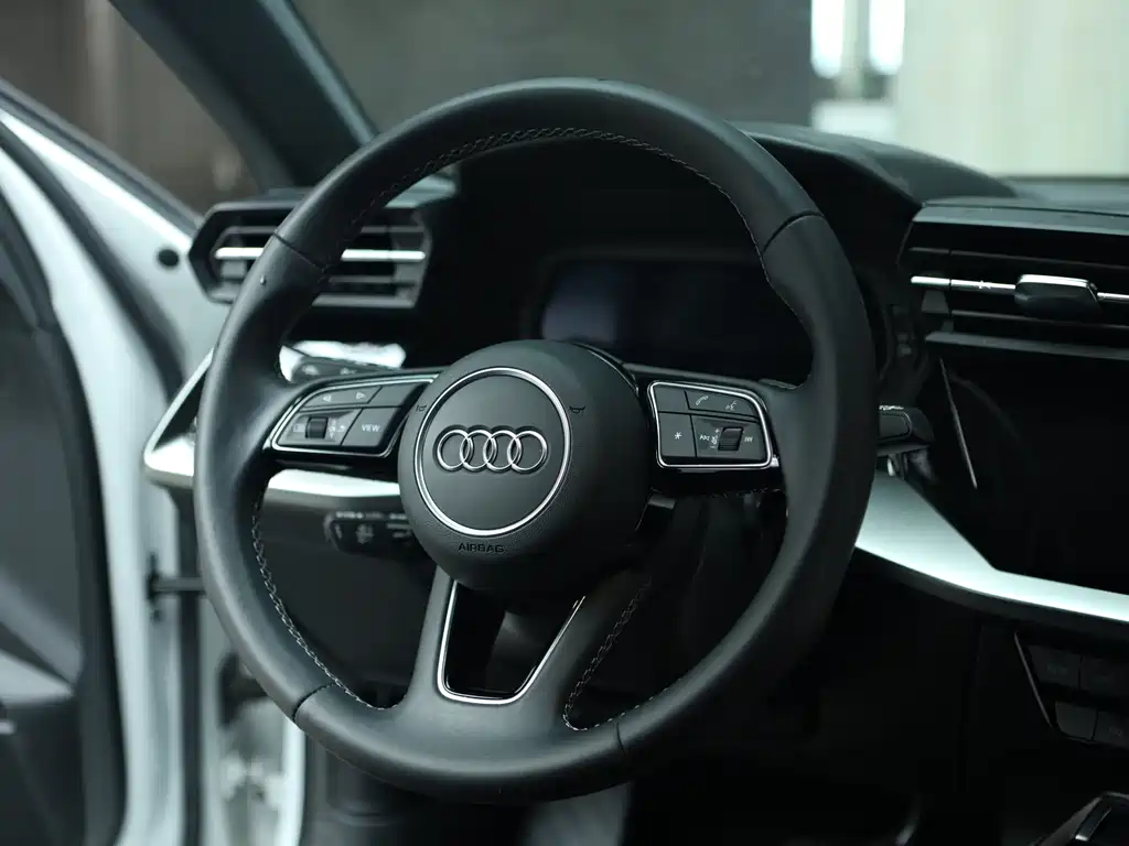 Audi A3 — фото 10