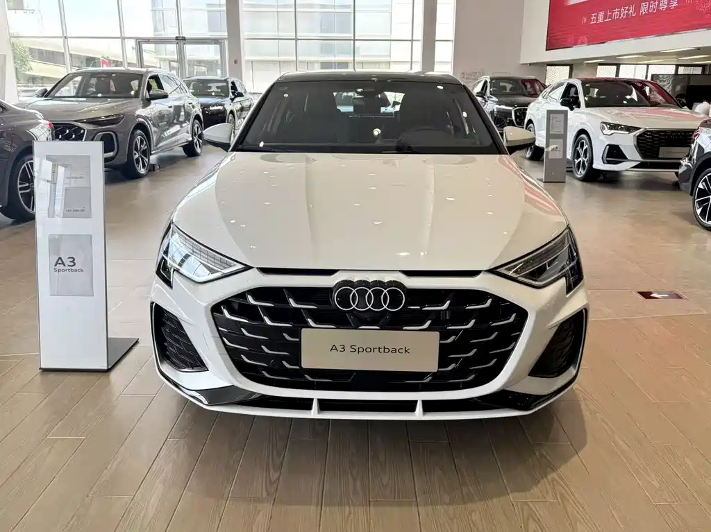 Audi A3 — фото 2