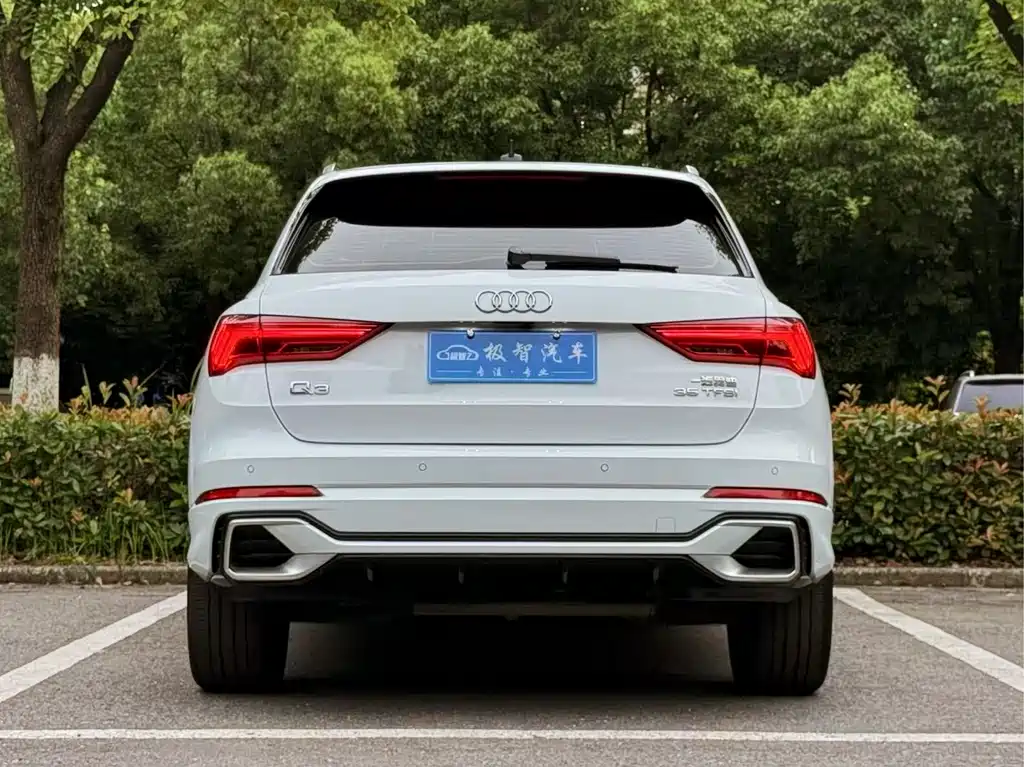 Audi Q3 — фото 6