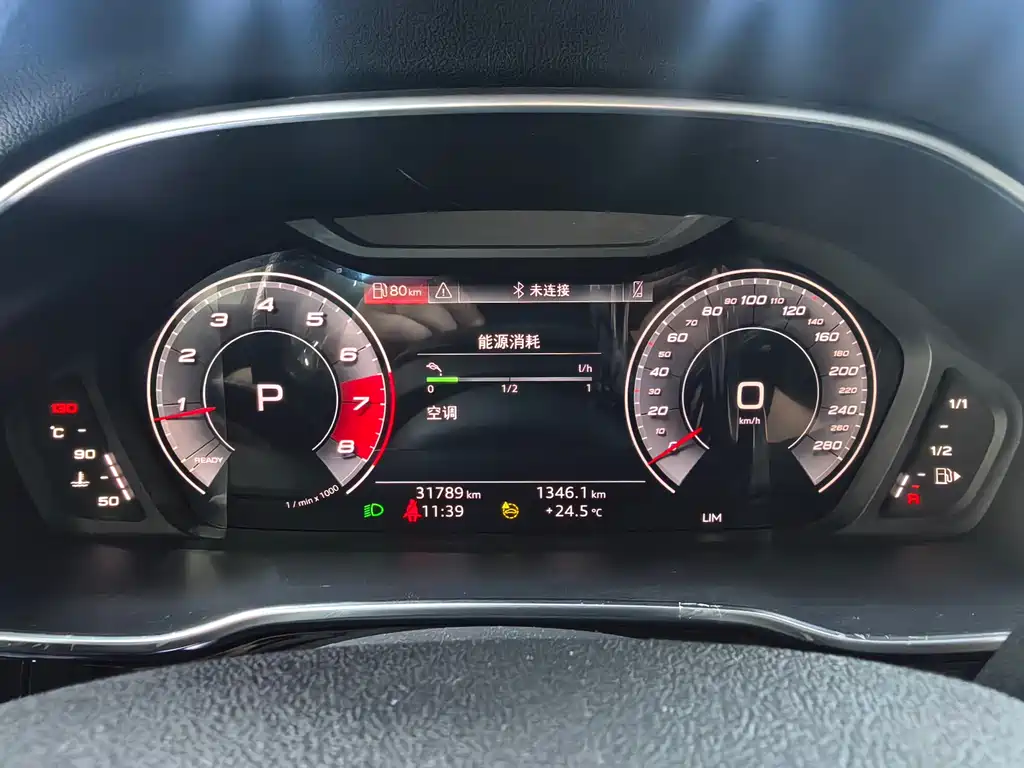 Audi Q3 Sportback — фото 13