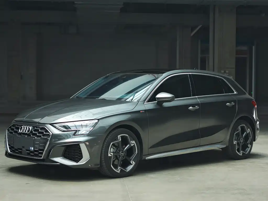 Audi A3 — фото 2