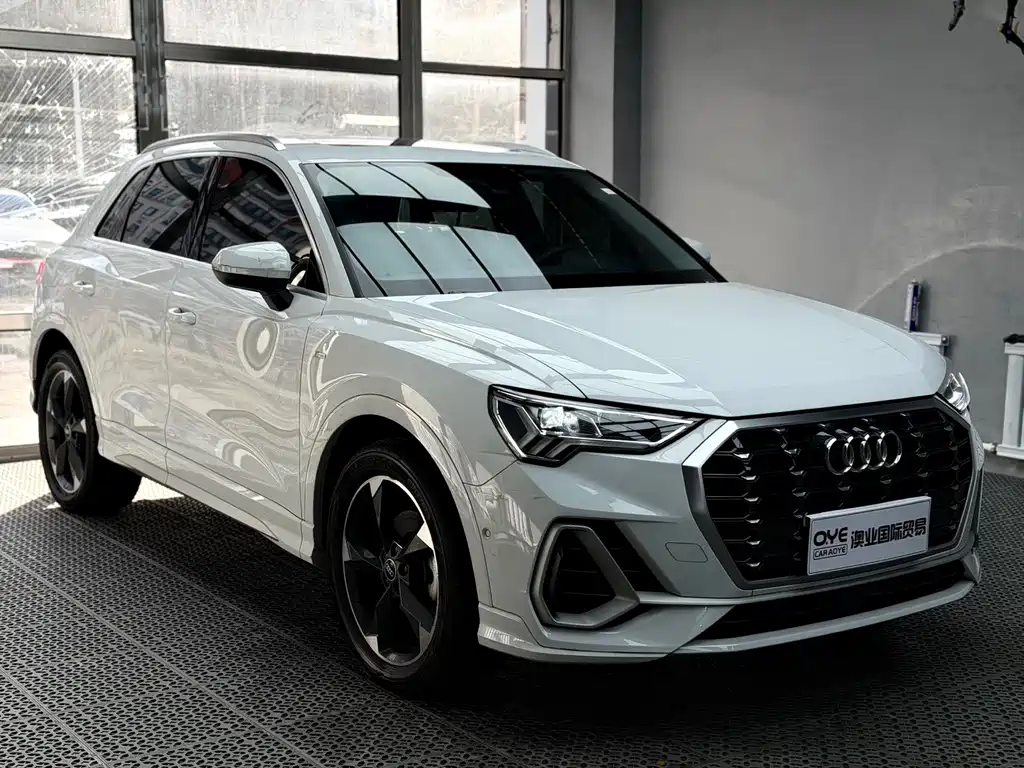 Audi Q3 — фото 2