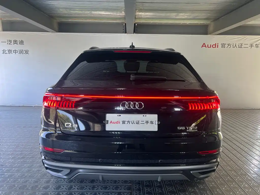 Audi Q8 — фото 4