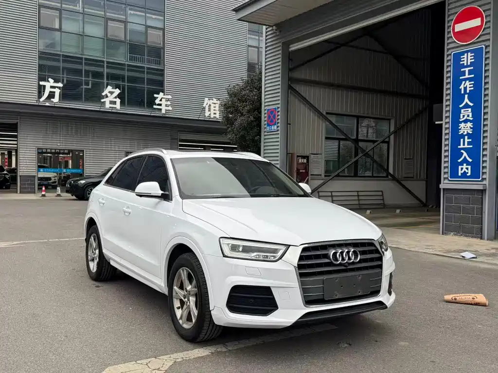 Audi Q3 — фото 6