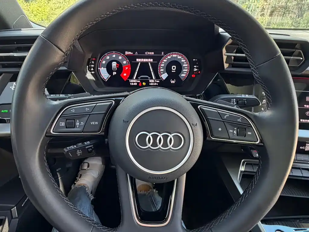 Audi A3 — фото 18