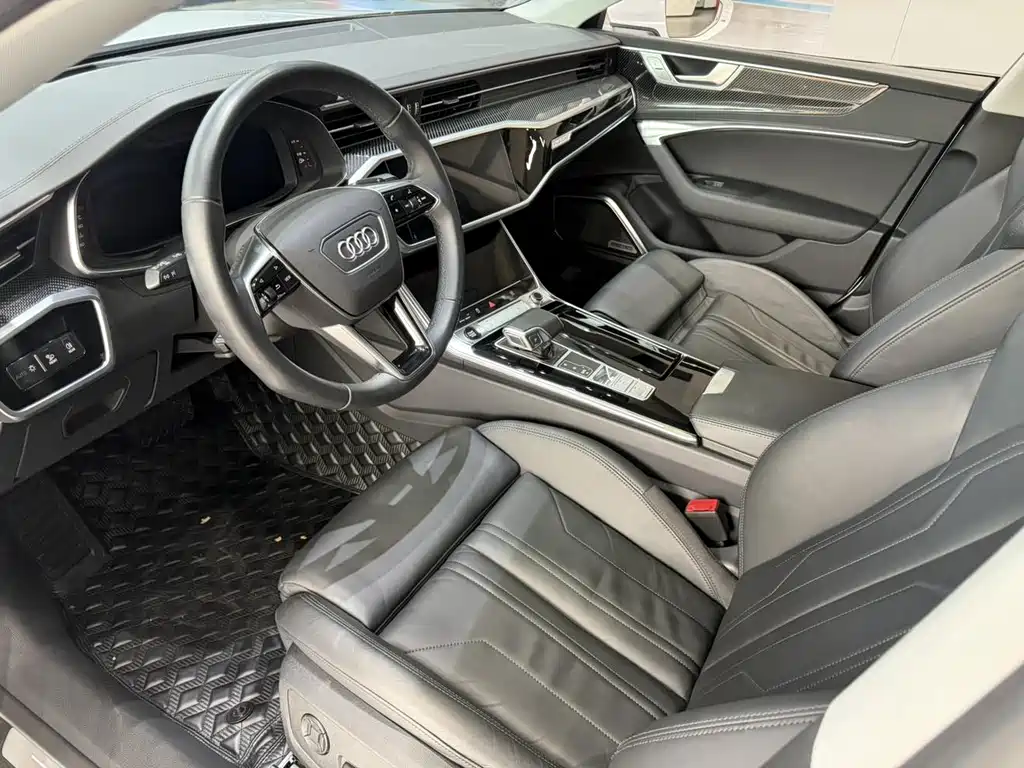 Audi A7 — фото 5