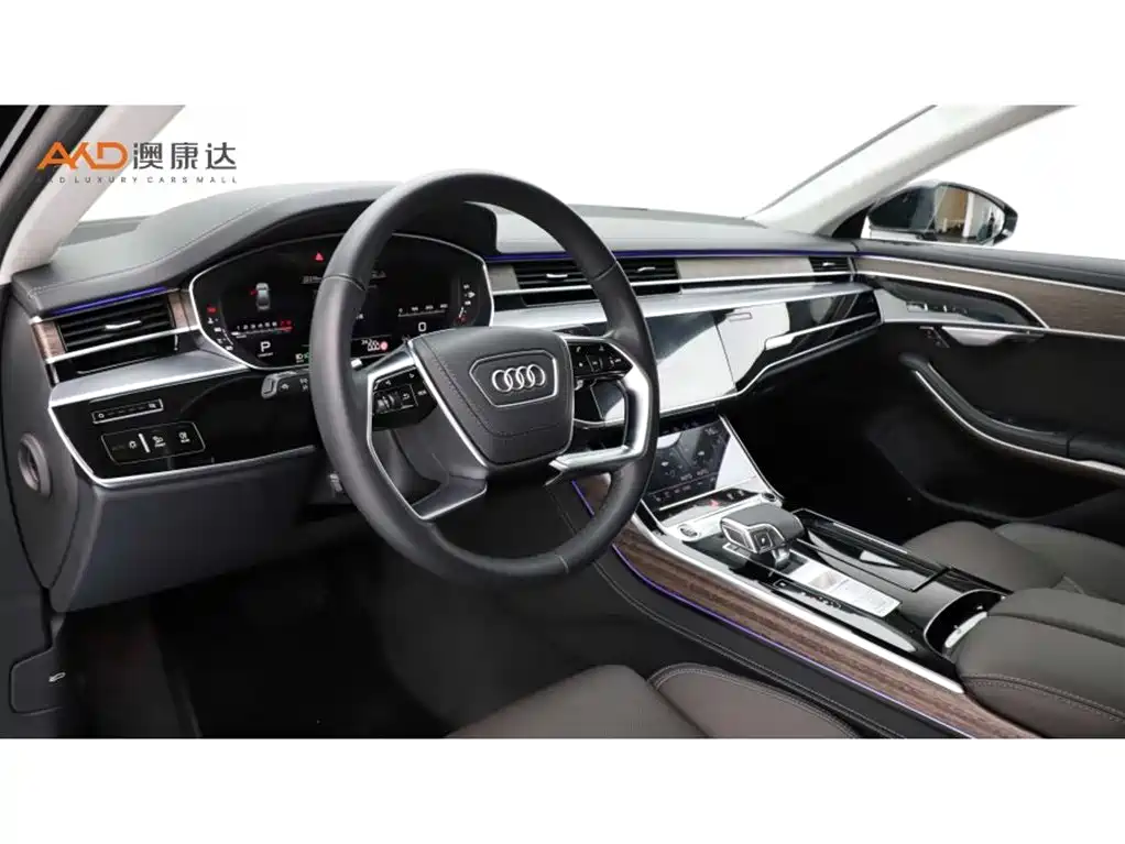Audi A8 — фото 6