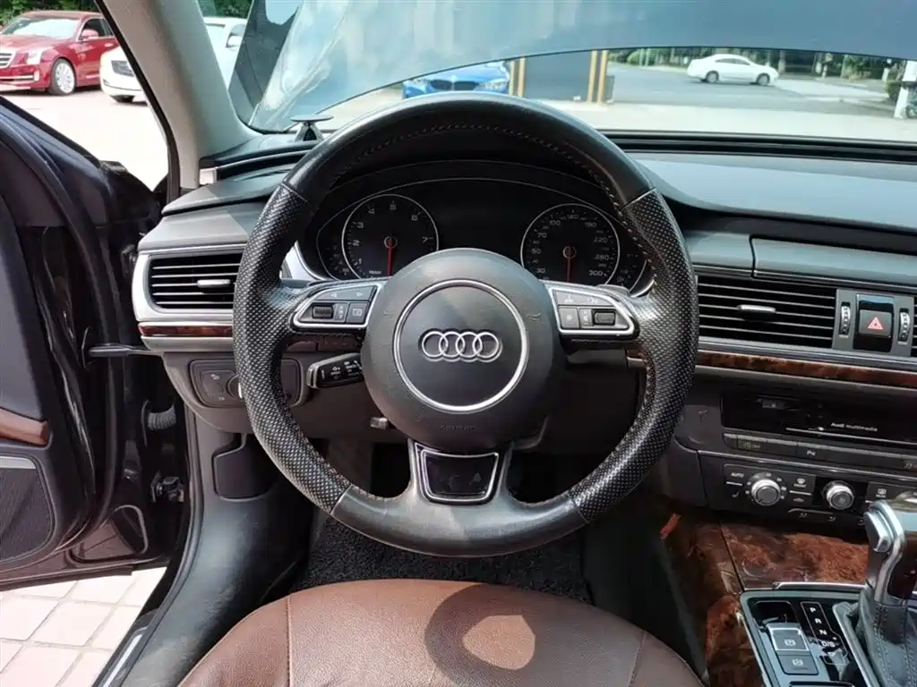Audi A6 (Import) — фото 9