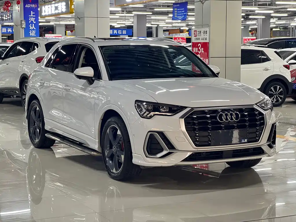 Audi Q3 — фото 3
