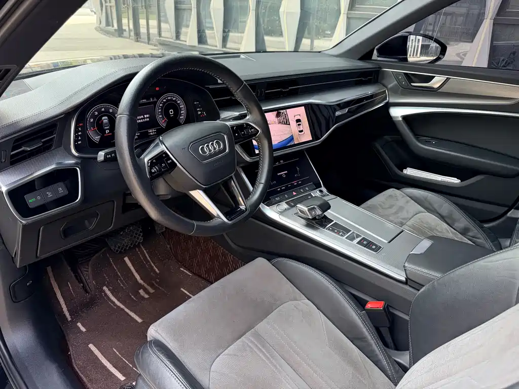 Audi A6L — фото 6
