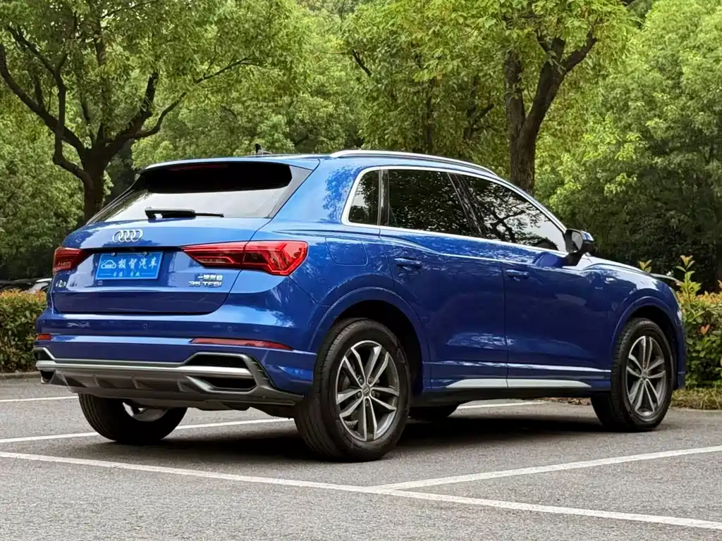Audi Q3 — фото 4