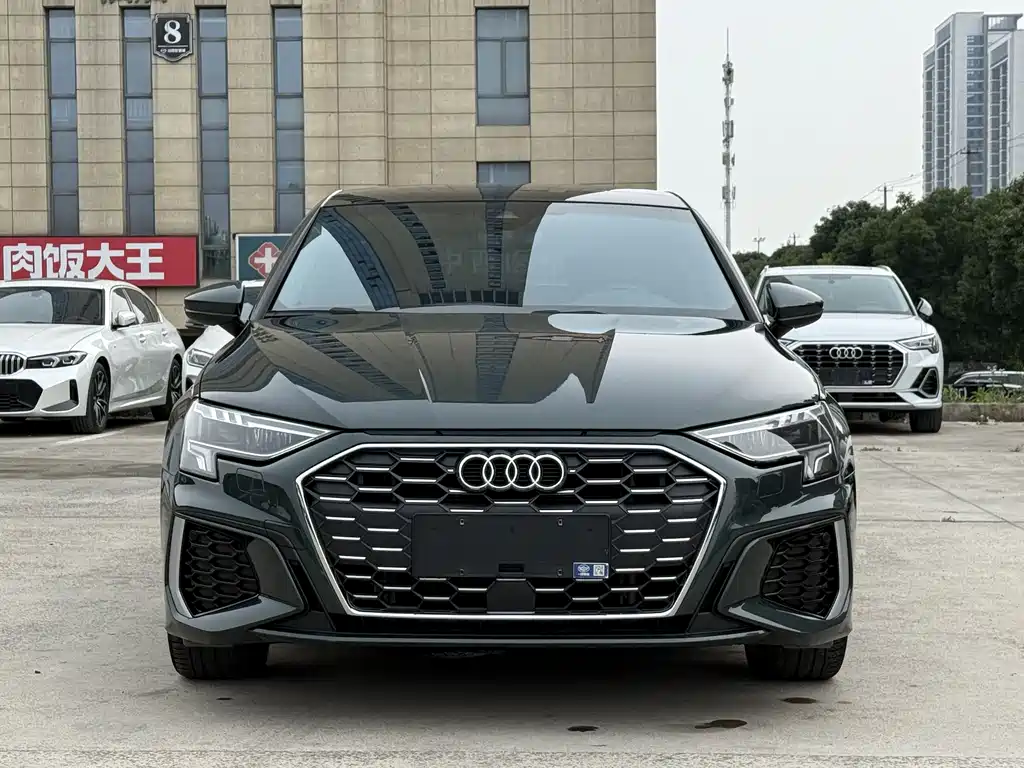 Audi A3 — фото 2