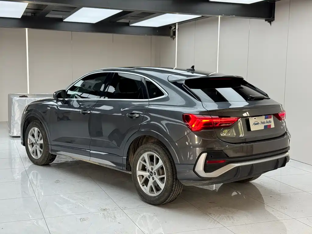 Audi Q3 Sportback — фото 4