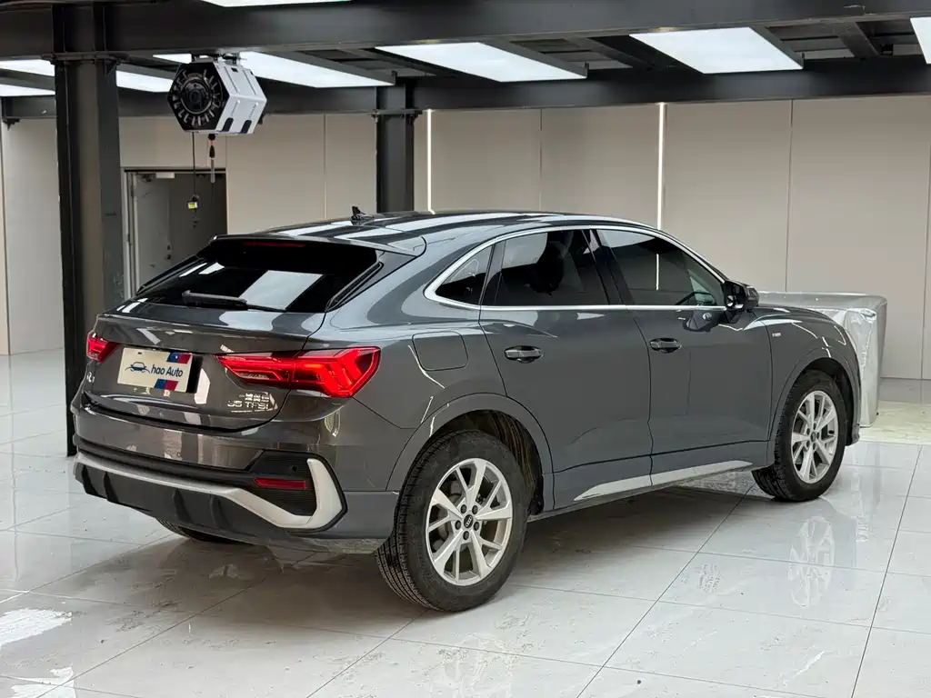 Audi Q3 Sportback — фото 6