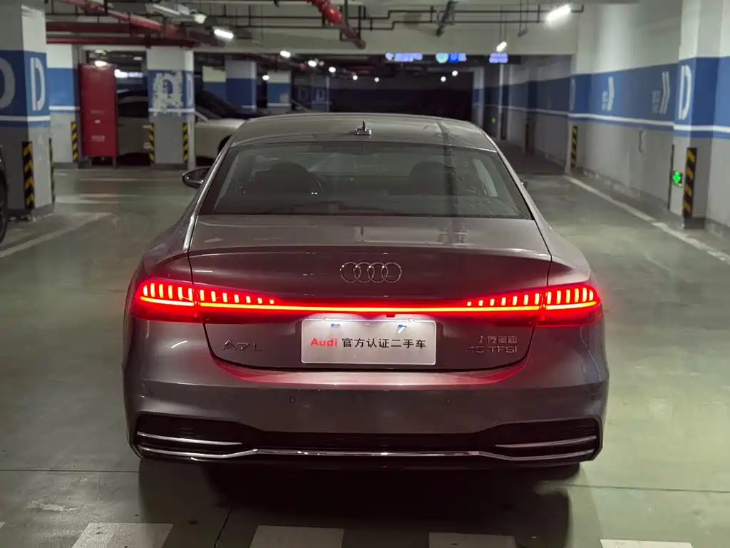 Audi A7L — фото 5