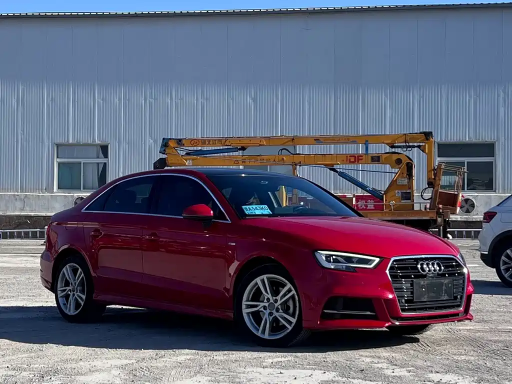 Audi A3 — фото 3
