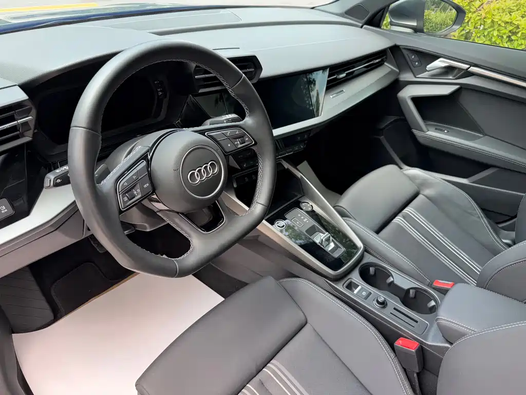 Audi A3 — фото 13